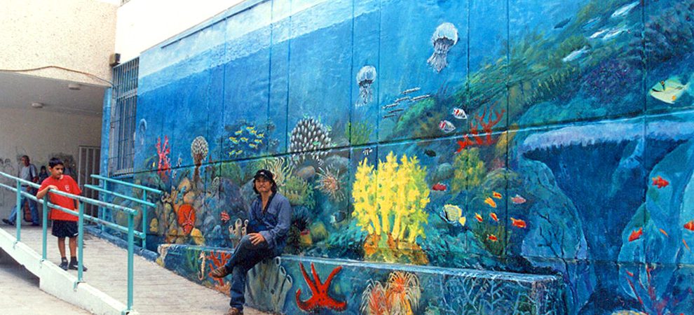 ציורי קיר עולם תת ימי ופני הים בבית ספר